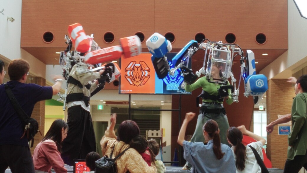 ロボット格闘体験「R-FIGHT」